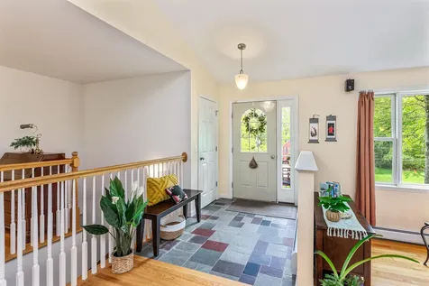 27 Wildwood Drive Essex VT 05452