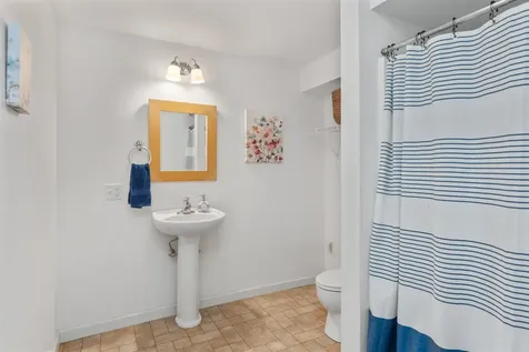 27 Wildwood Drive Essex VT 05452