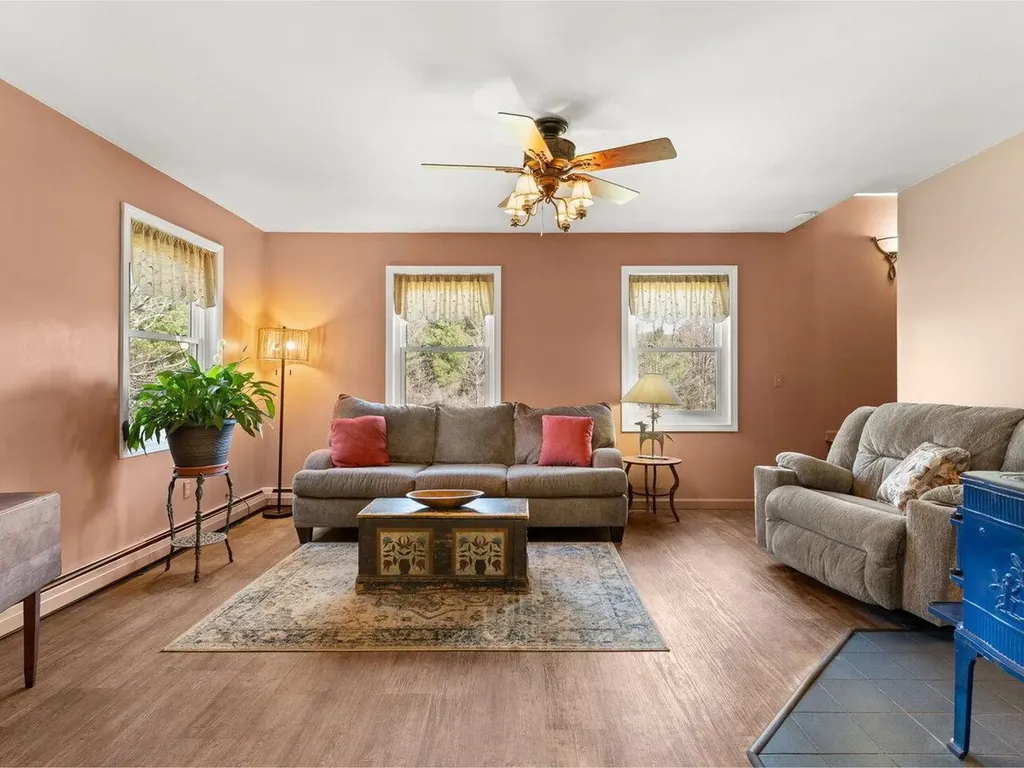 100 Plateau Road Calais VT 05650