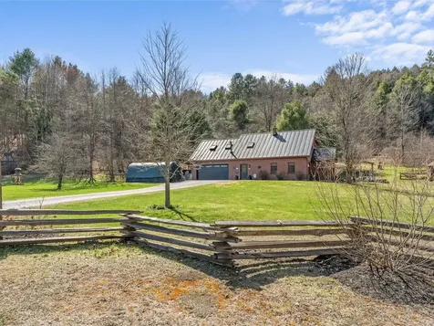 100 Plateau Road Calais VT 05650