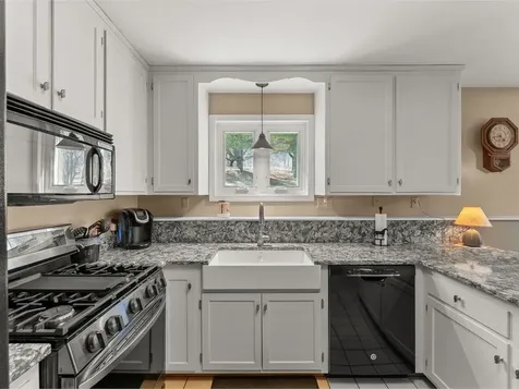 100 Plateau Road Calais VT 05650