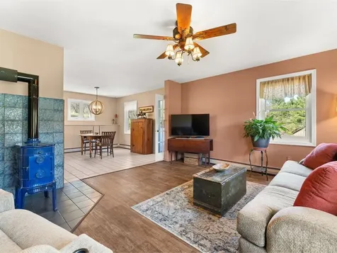 100 Plateau Road Calais VT 05650