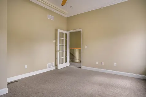 21 East Pearl Street Nashua NH 03060