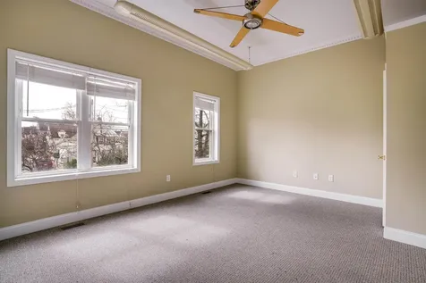 21 East Pearl Street Nashua NH 03060