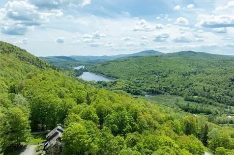934 East Ash Road Plymouth VT 05056