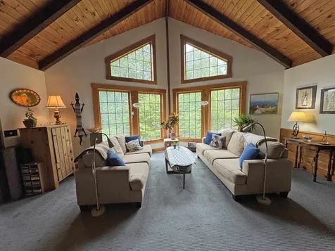32 Christie Lane Brattleboro VT 05301