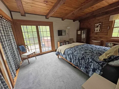 32 Christie Lane Brattleboro VT 05301