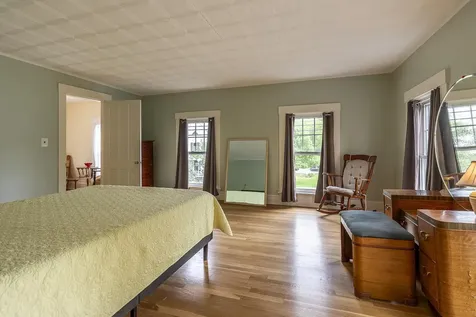 472 Main Street Chester VT 05143