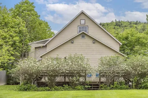 472 Main Street Chester VT 05143