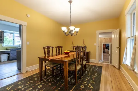 472 Main Street Chester VT 05143