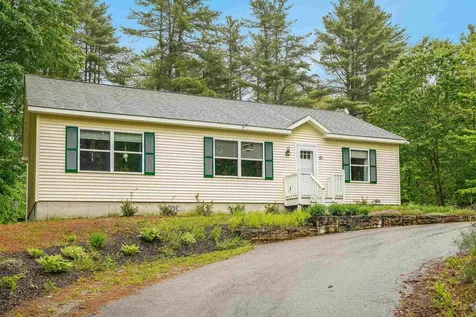 81 Center Road Hillsborough NH 03244