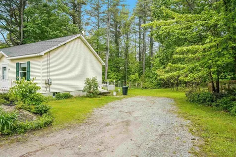 81 Center Road Hillsborough NH 03244