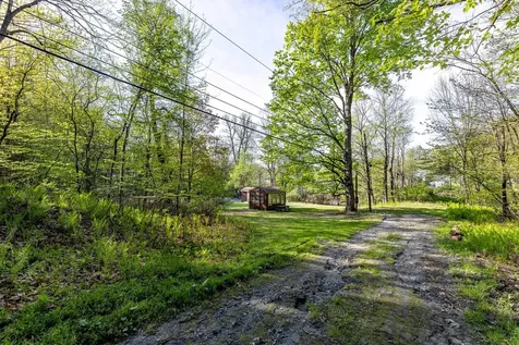 13 Tannery Road Orford NH 03777