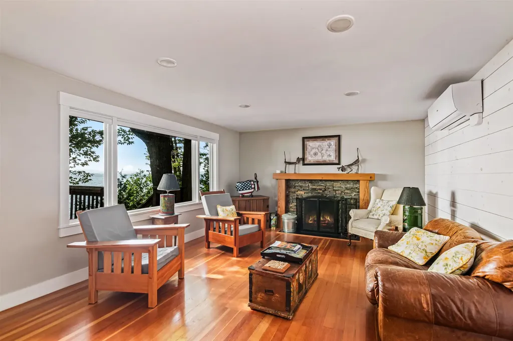 637 Marble Island Road Colchester VT 05446