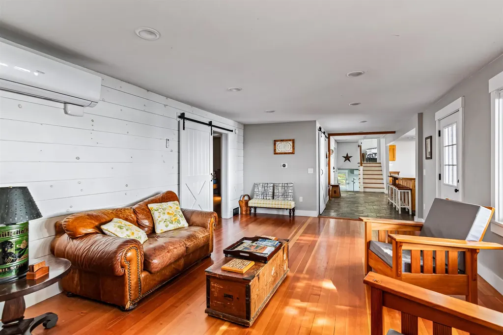 637 Marble Island Road Colchester VT 05446