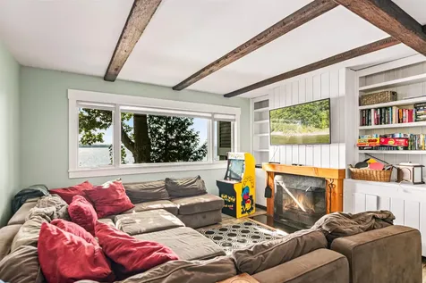 637 Marble Island Road Colchester VT 05446