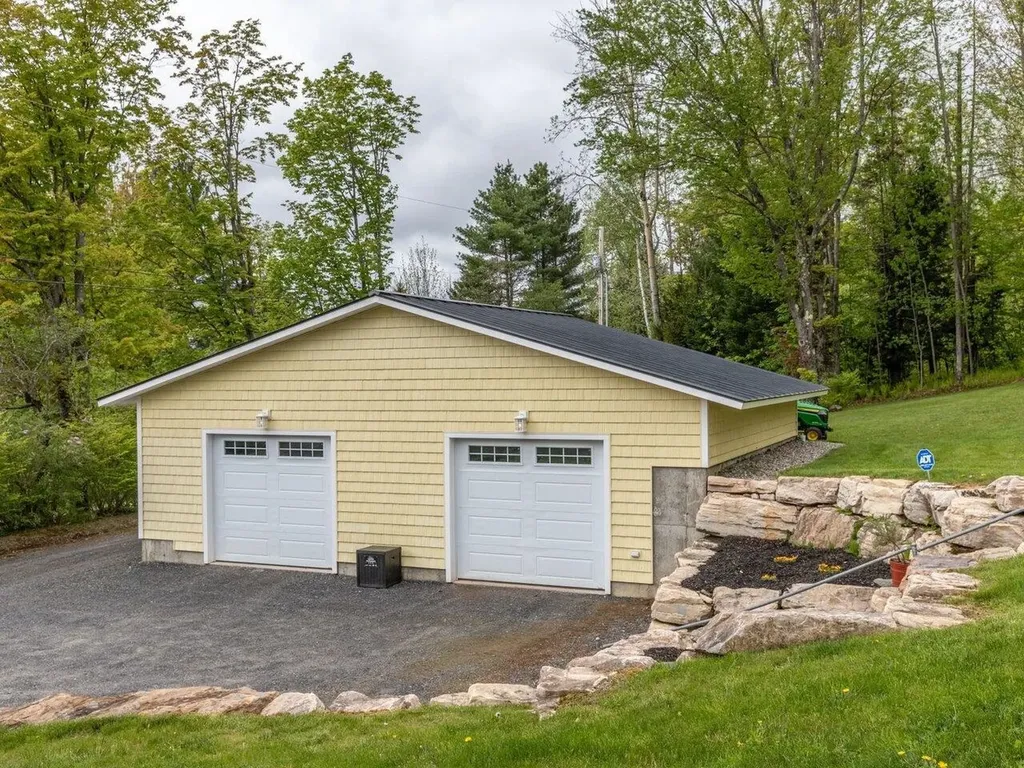 476 Shaw Mansion Road Waterbury VT 05676