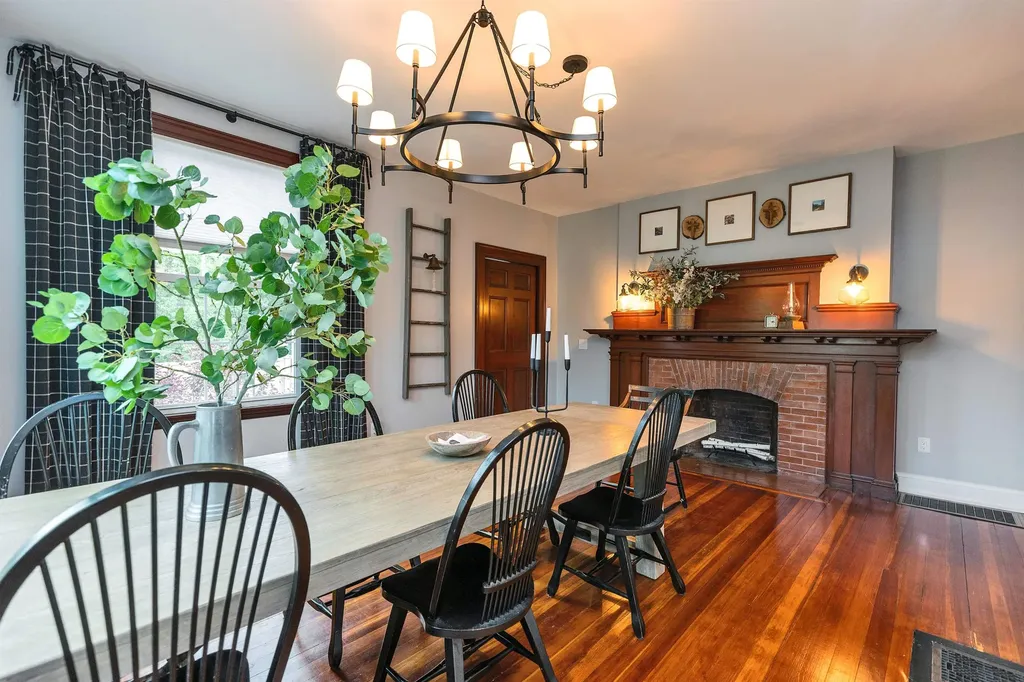 120 S Mast Street Goffstown NH 03045