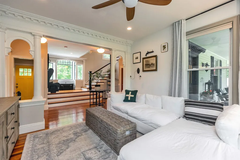 120 S Mast Street Goffstown NH 03045