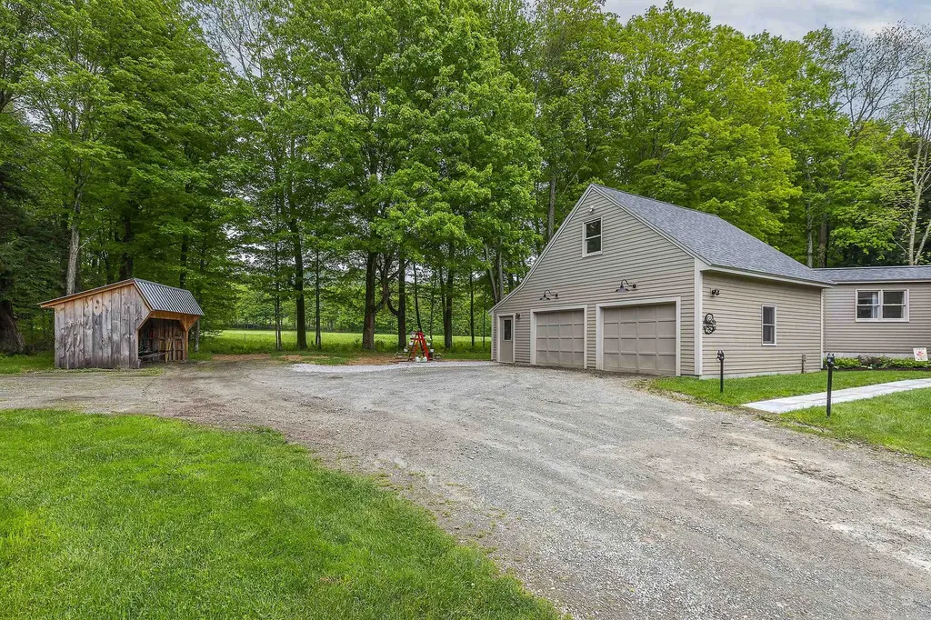 390 Tiffany Lane Pawlet VT 05761