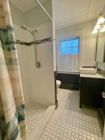 2484 Elm Street Manchester NH 03104