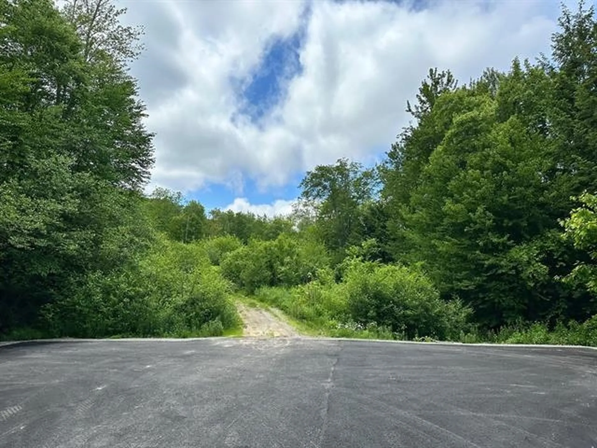 0 Meadow Lark Lane Epsom NH 03234