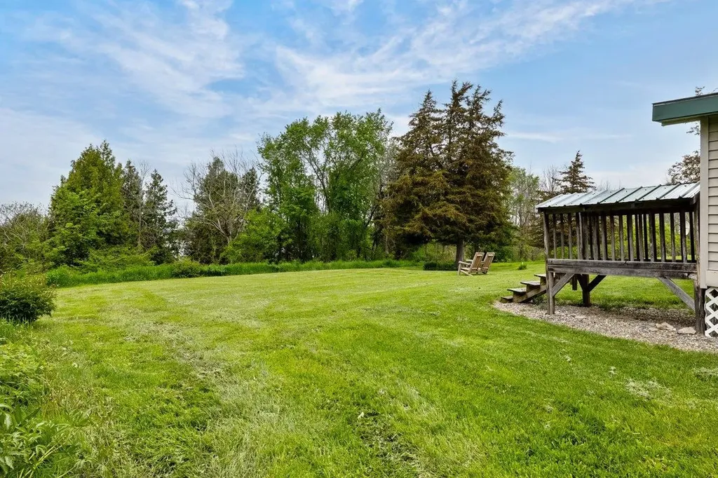 28 Hilltop Road Alburgh VT 05440