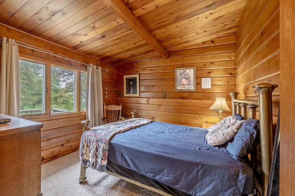 28 Hilltop Road Alburgh VT 05440