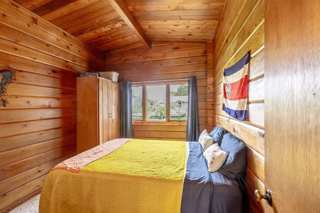 28 Hilltop Road Alburgh VT 05440