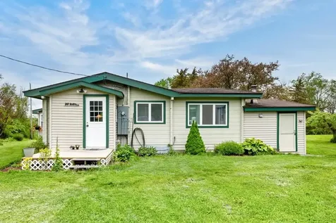 28 Hilltop Road Alburgh VT 05440