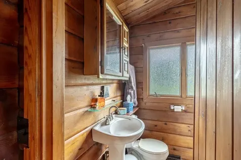 28 Hilltop Road Alburgh VT 05440