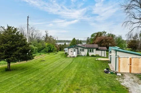 28 Hilltop Road Alburgh VT 05440