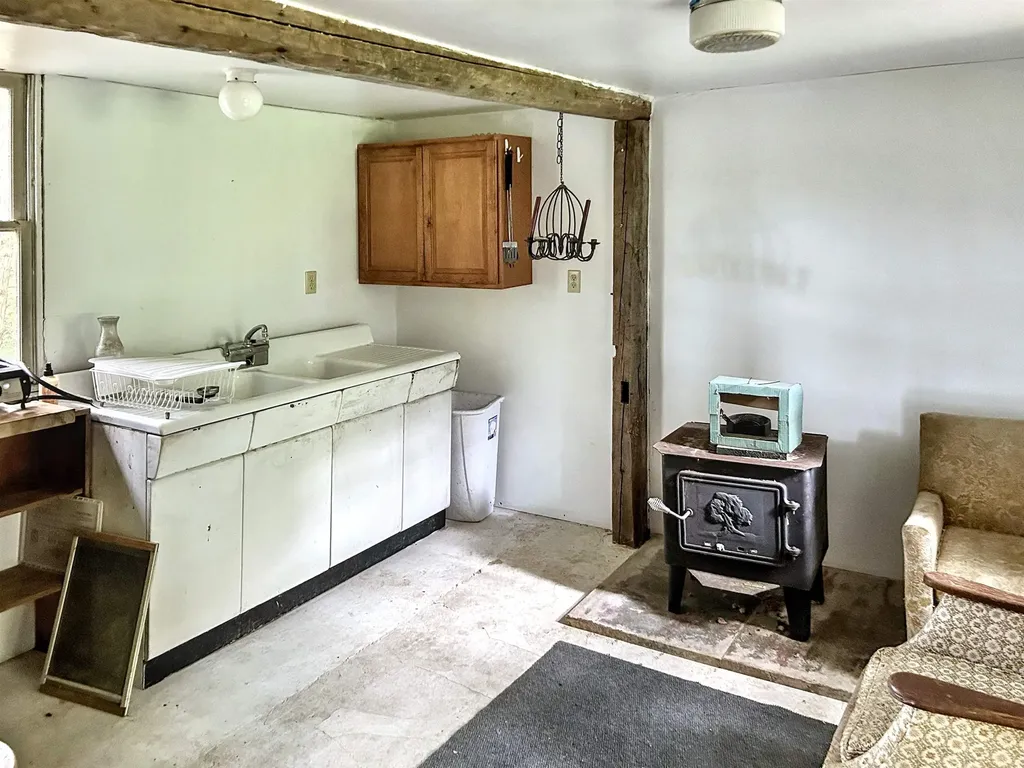 278 King Road Glover VT 05875