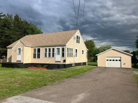 98 Canada Street Swanton VT 05488