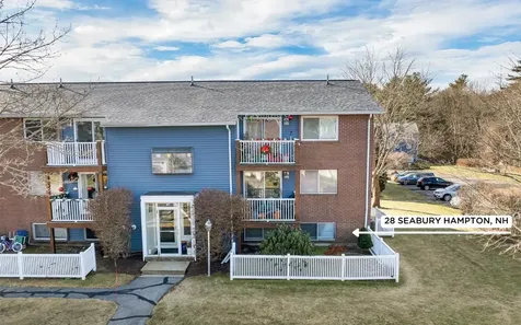 28 Seabury Road Hampton NH 03842