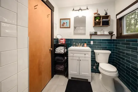 63 Headlands Road Winchester NH 03470