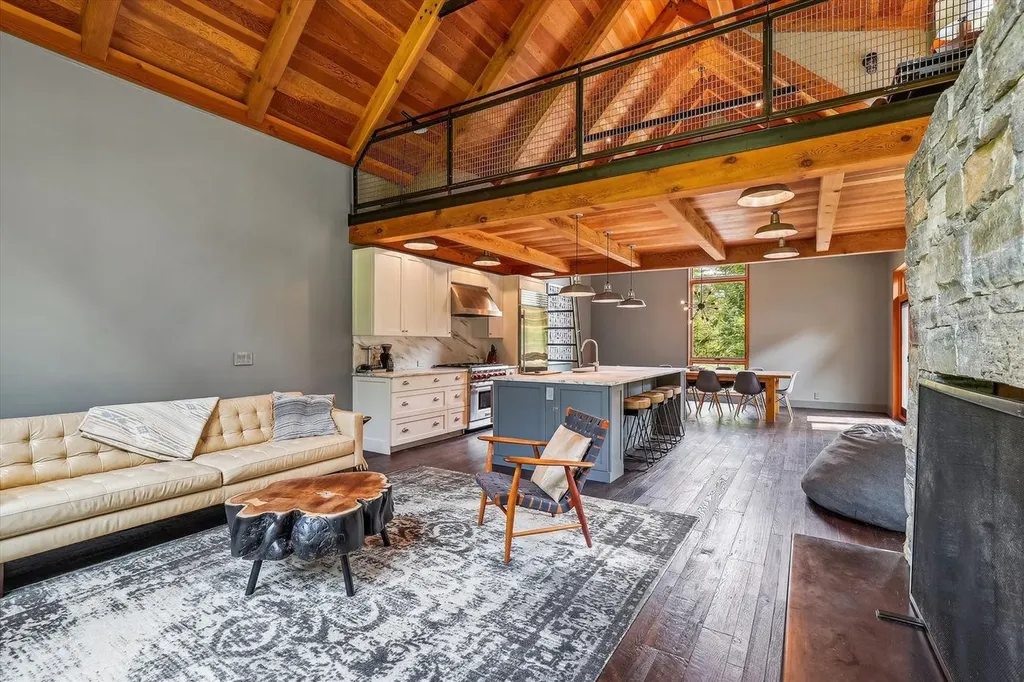 249 Falls Brook Lane Stowe VT 05672