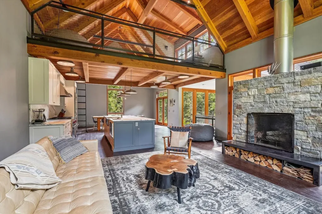 249 Falls Brook Lane Stowe VT 05672