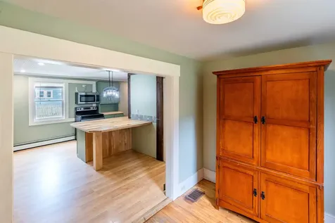 95 Main Street Wells River VT 05081