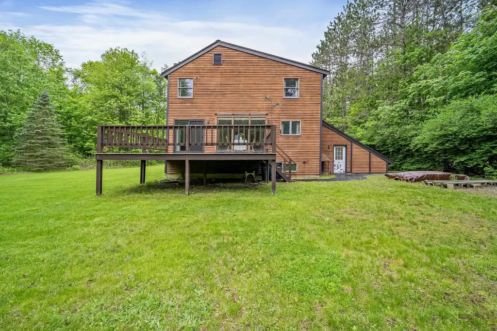 67 Colby Road Danville NH 03819