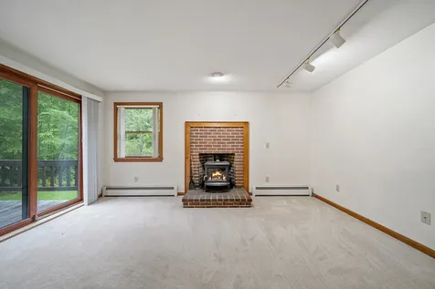 67 Colby Road Danville NH 03819