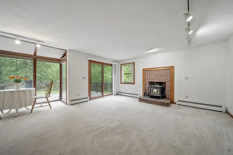 67 Colby Road Danville NH 03819