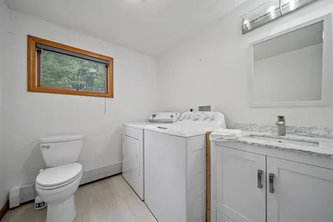 67 Colby Road Danville NH 03819