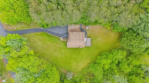 67 Colby Road Danville NH 03819