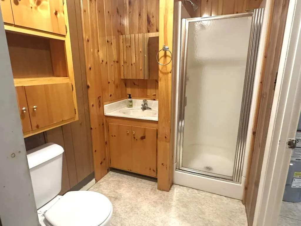 755 Mackville Road Hardwick VT 05843