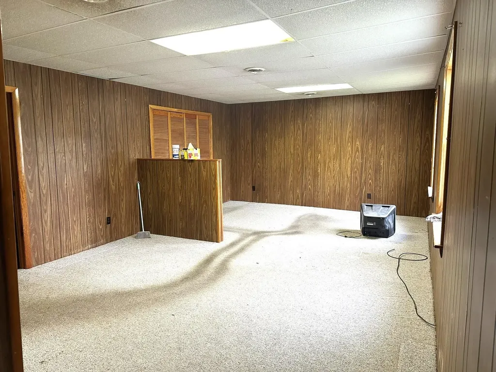 755 Mackville Road Hardwick VT 05843