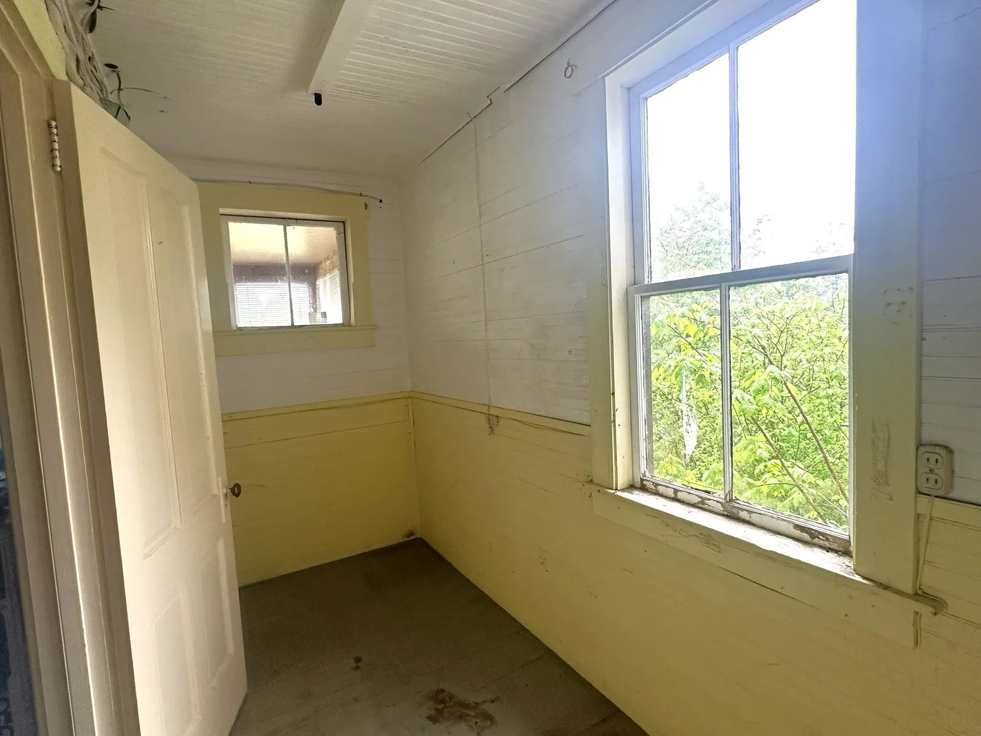 755 Mackville Road Hardwick VT 05843