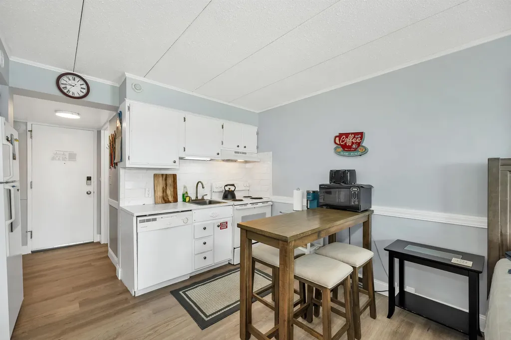 375 Endicott N Street Laconia NH 03246