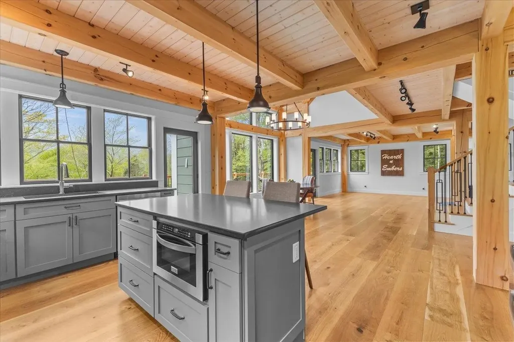 34 Maple Ridge Road Fayston VT 05673