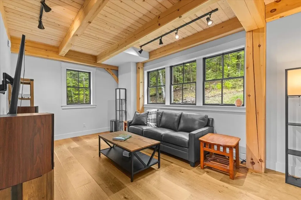 34 Maple Ridge Road Fayston VT 05673